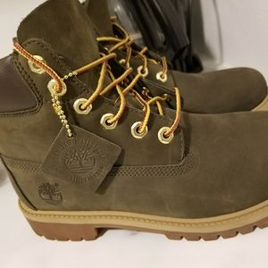olive timbs